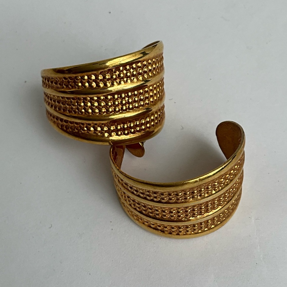 Vintage Gold Tone Large Medium 80s 90s Stamped Texured Bold Glam Hoop Earrings